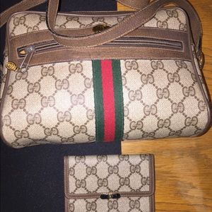 Vintage Gucci Purse, Wallet, Dust Bag